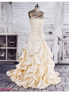 Elegant Princess Ruched Beading Sweetheart Chapel Train Long Taffeta Wedding Dress WAD-8077