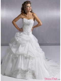 Best On Sale Ball Gown Sweetheart Lace Appliques Ruched Court Train Wedding Dress WD-9157