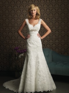 Best Selling 2012 Gorgeous A-line Empire Lace Applique Chapel Train Scalloped Straps Wedding Dress  WD-4035